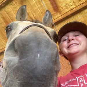 Meet your Posher, Olivia